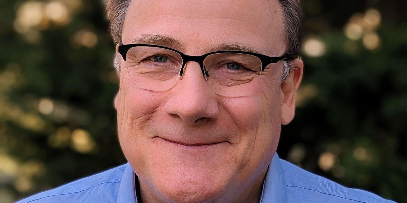 Peter Leimgruber_1400_700_Teaser Photo of Peter Leimgruber. Peter is a middle-aged Caucasian man with short brown hair and glasses. He is in an outdoor setting.